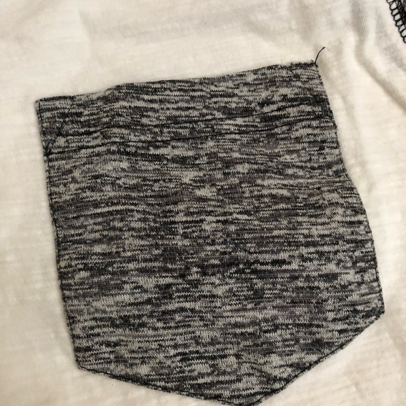 Distortion White with Grey Large Shirt - Picture 2 of 8